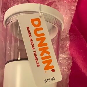 NWT. Dunkin Mixd Media Tumbler